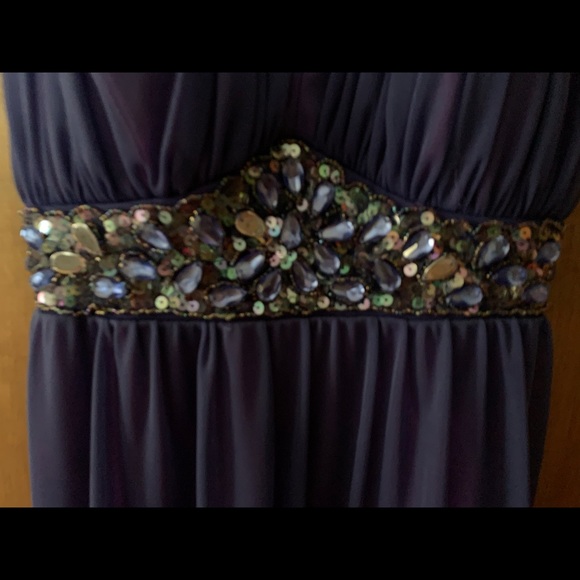 Purple dress - Picture 2 of 4